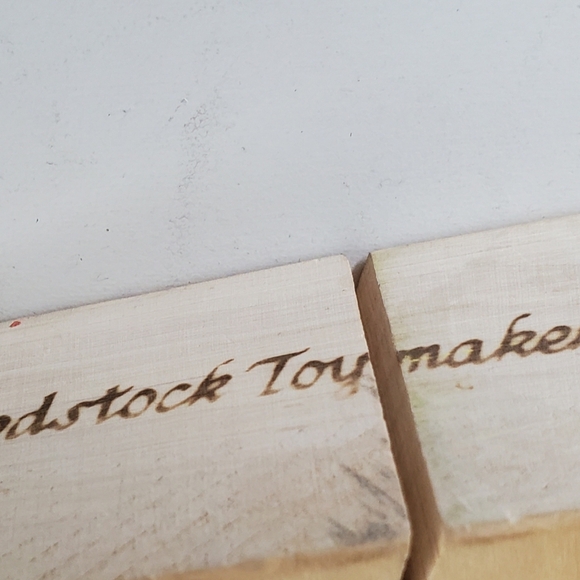 Woodstock Toymakers Thick Wood Vintage Style Puzzle 3 Dimensional Bunny Rabbit - Picture 3 of 3